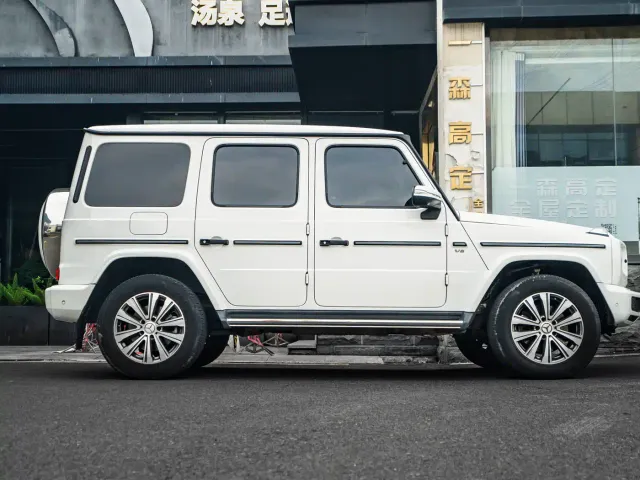 Mercedes-Benz G-Class — Фото автомобиля 3