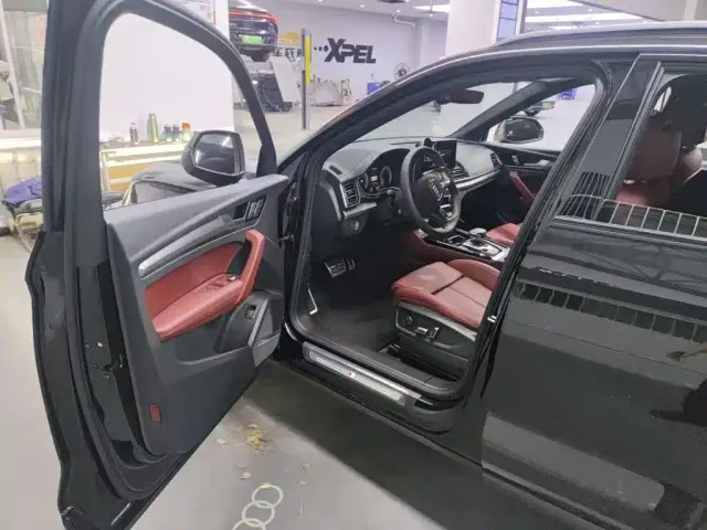 Audi Q5L — Фото автомобиля 5