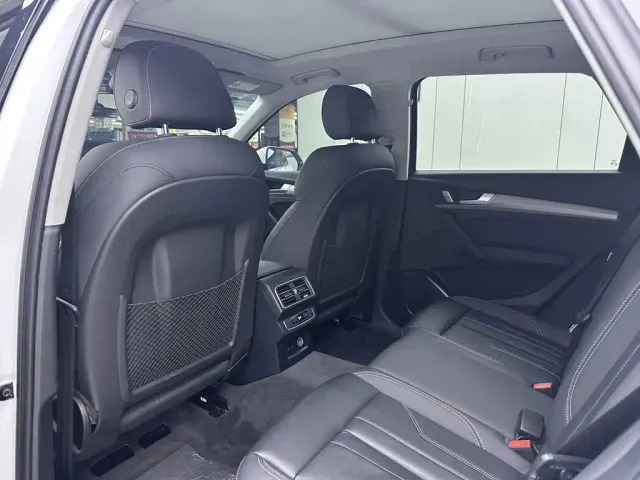 Audi Q5L — Фото автомобиля 7