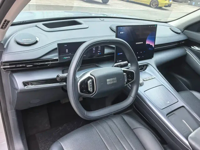 Geely Galaxy E5 — Фото автомобиля 14