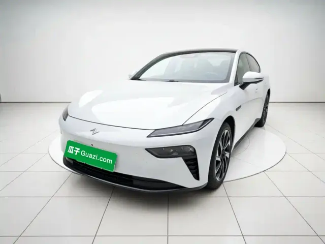 Фотография автомобиля — Dongfeng eπ 007