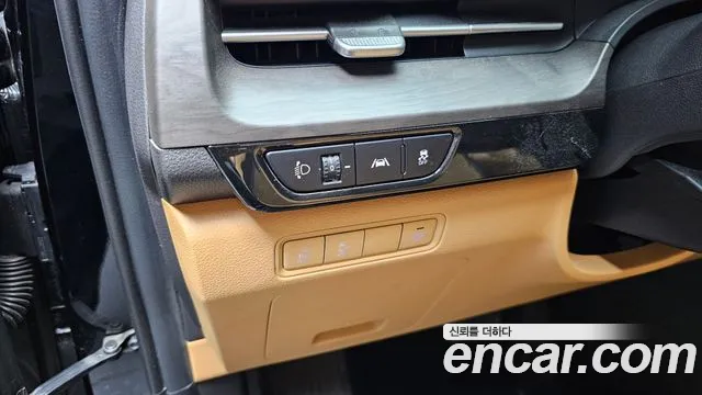 Kia Canival — Фото автомобиля 30