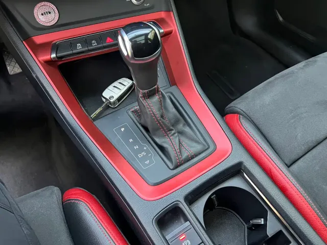 Audi Q3 — Фото автомобиля 10