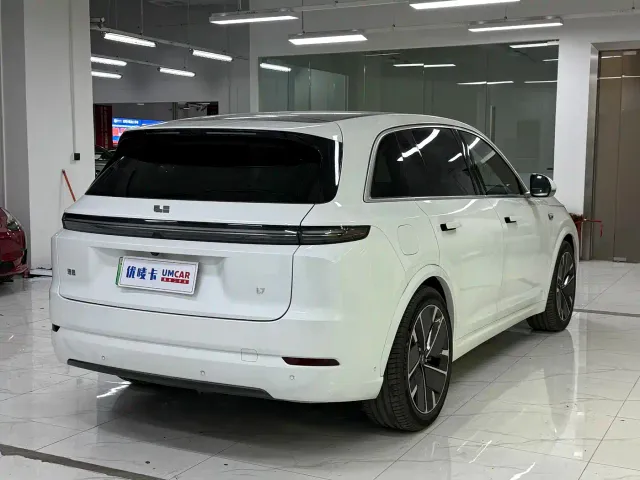 Li Auto L7 — Фото автомобиля 6