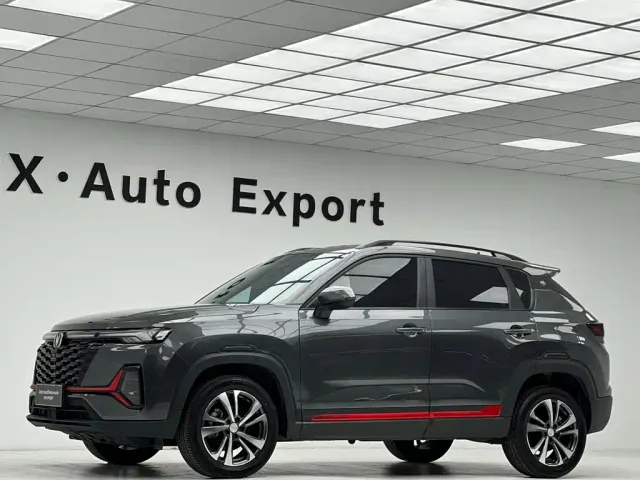 Changan CS35 Plus — Фото автомобиля 11