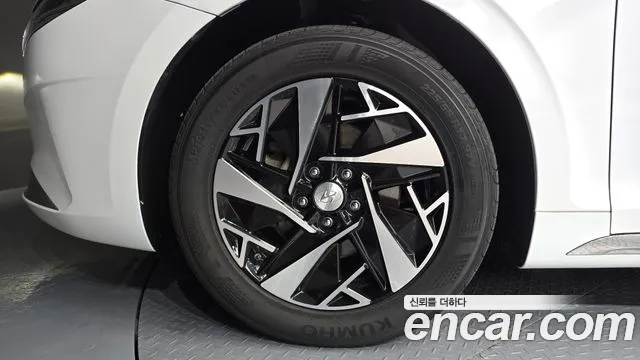 Hyundai Grandeur Grandeur (New) Hybrid — Фото автомобиля 5