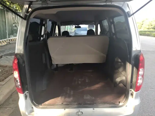 Wuling Hongguang V — Фото автомобиля 14