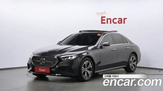 Фотография автомобиля — Mercedes-Benz E-Class W214