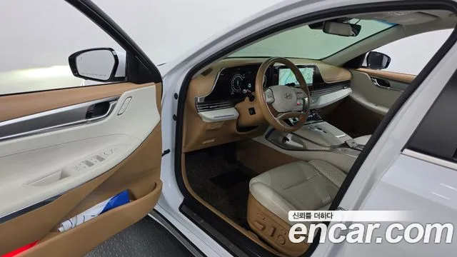 Hyundai Grandeur (New) Hybrid — Фото автомобиля 10