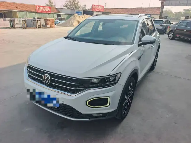 Фотография автомобиля — Volkswagen T-Roc