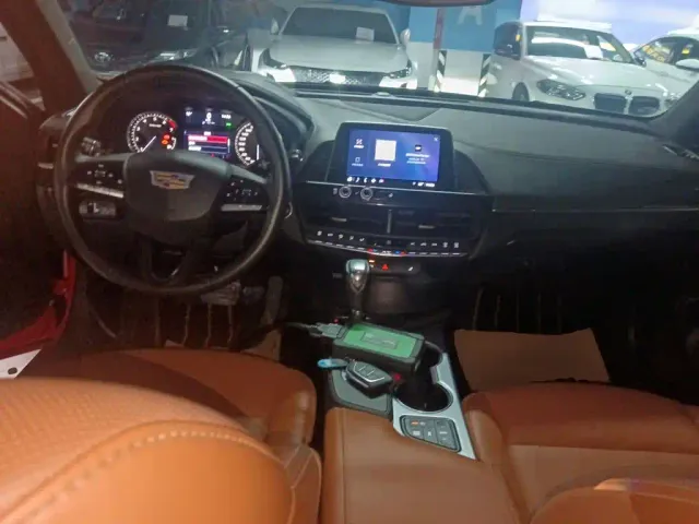 Cadillac CT4 — Фото автомобиля 6