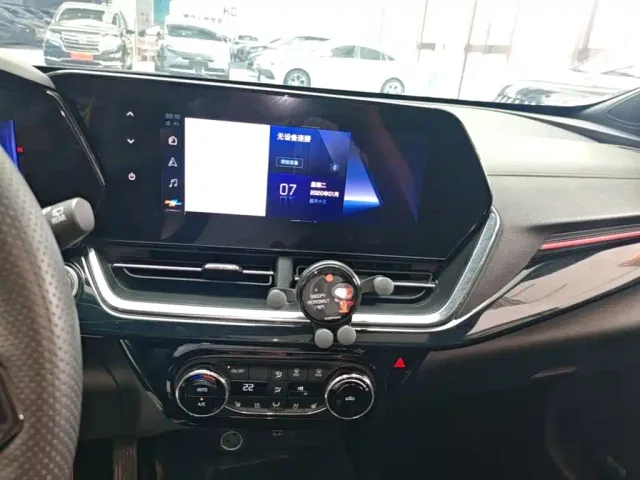 Chevrolet Seeker — Фото автомобиля 12