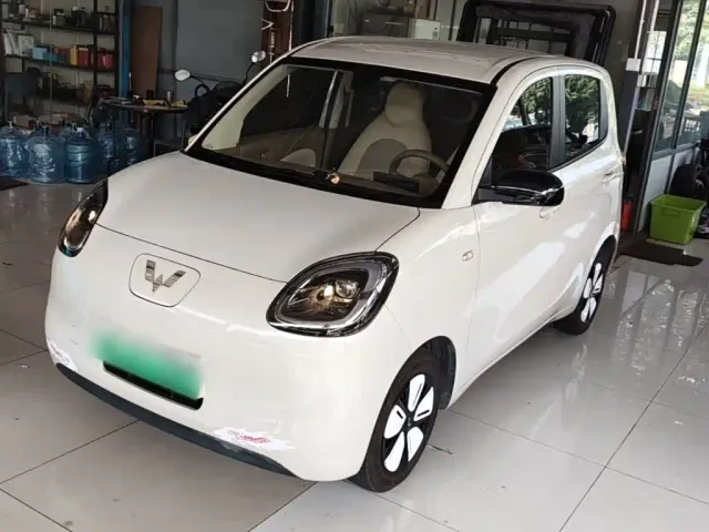 Фотография автомобиля — Wuling Hongguang Mini EV