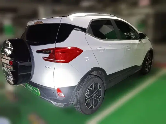 BYD Yuan Pro — Фото автомобиля 6