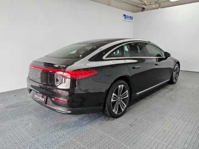 Mercedes-Benz EQS — Фото автомобиля 6