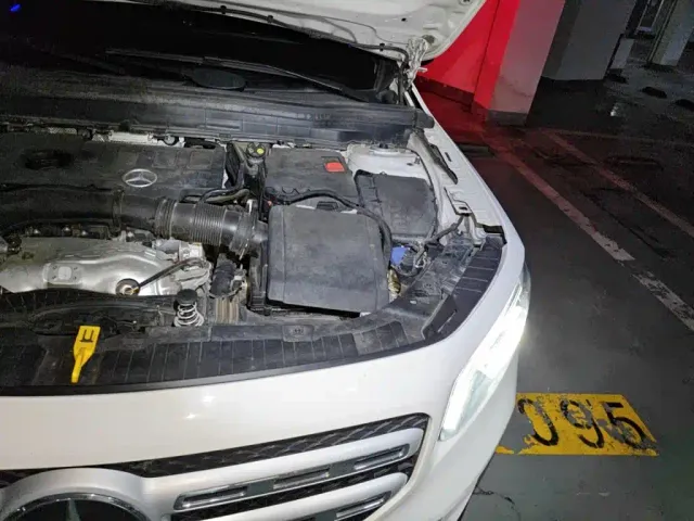 Mercedes-Benz Mercedes-Benz GLB 2023 GLB 220 Dynamic — Фото автомобиля 21