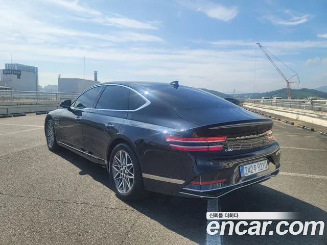 Genesis G80 Бензин 2.5 турбо 2WD — Фото автомобиля 4