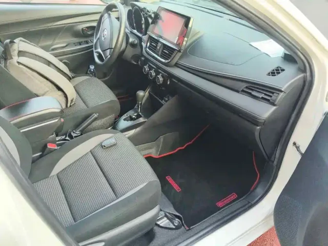 Toyota Vios FS — Фото автомобиля 10