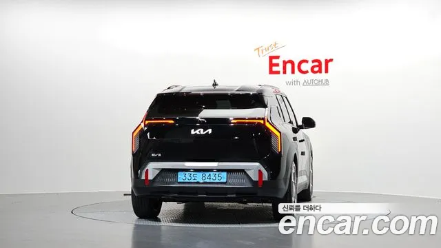 Kia EV3 — Фото автомобиля 4