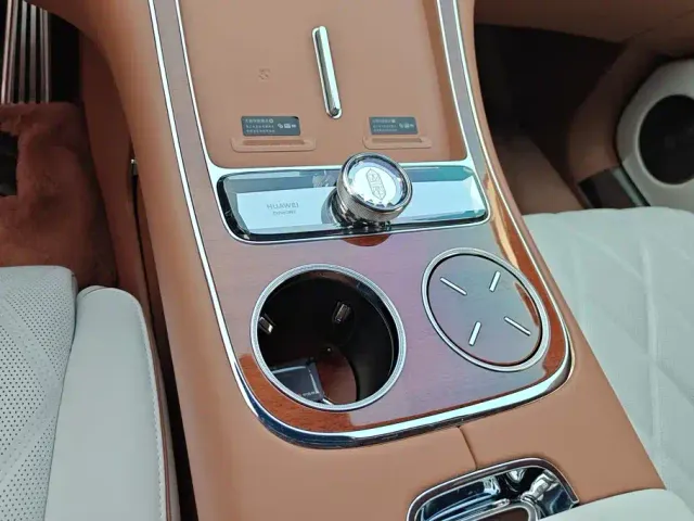 Maextro S800 — Фото автомобиля 16