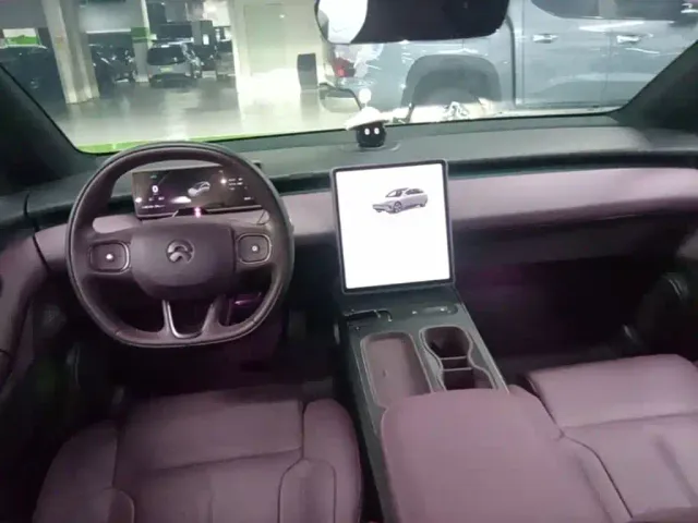 Nio ET5 Touring — Фото автомобиля 9