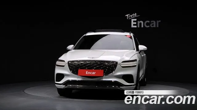 Genesis GV70 — Фото автомобиля 3