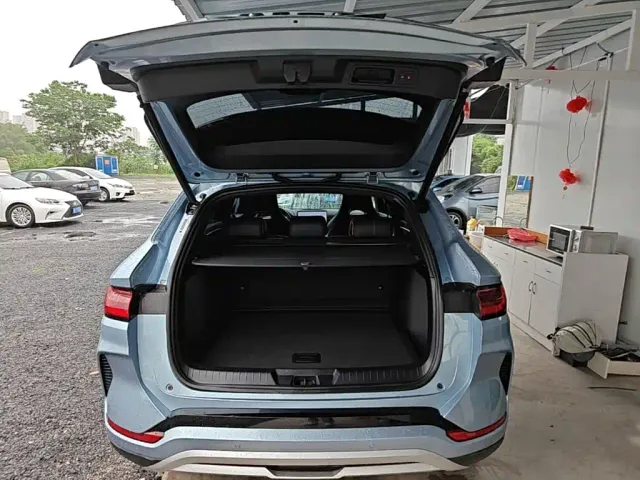 BYD Song PLUS — Фото автомобиля 18