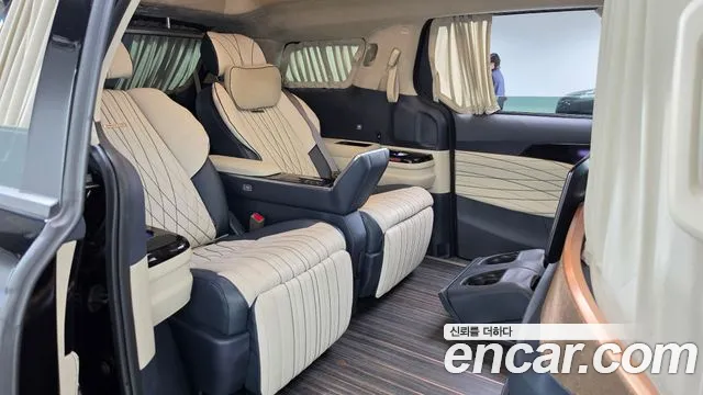 Kia Carnival 4th Gen — Фото автомобиля 11