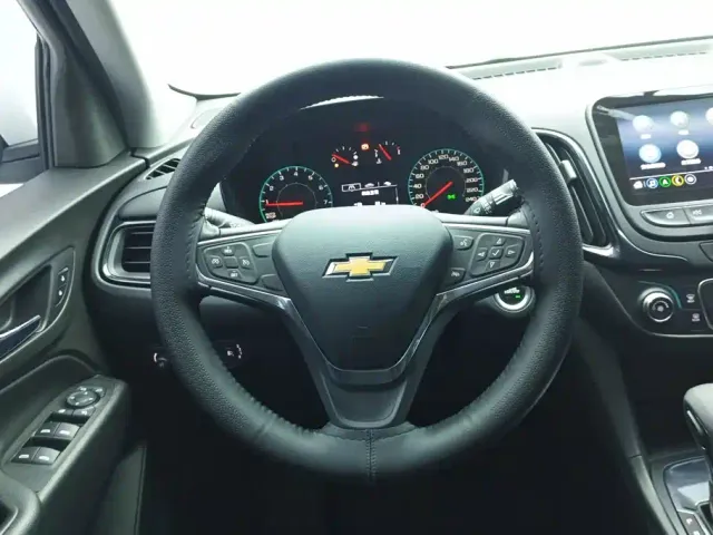 Chevrolet Equinox — Фото автомобиля 15