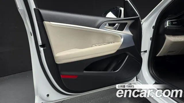 Genesis G70 G70 (New) — Фото автомобиля 24