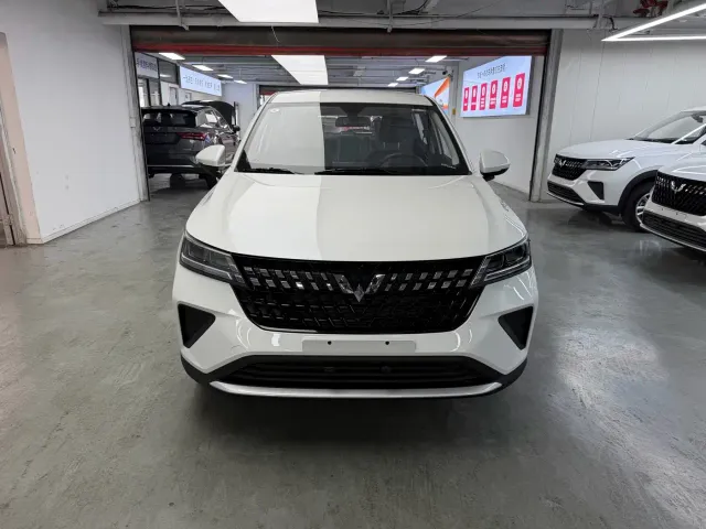 Wuling Xingchi — Фото автомобиля 2