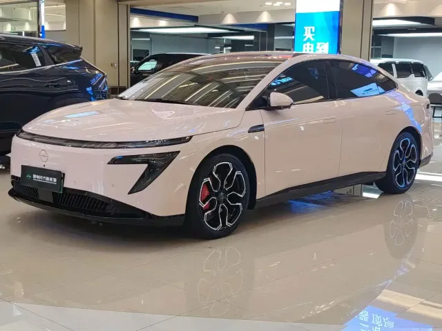 Фотография автомобиля — Nissan N7