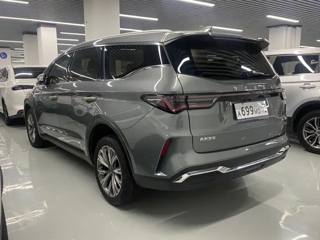 Geely Jiaji — Фото автомобиля 17