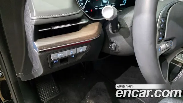 Genesis G80 Бензин 3.5 турбо AWD — Фото автомобиля 15