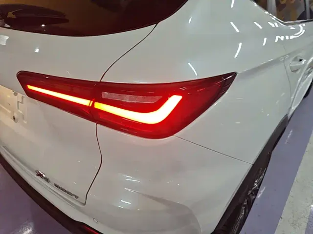 Changan Oushang X5 — Фото автомобиля 7