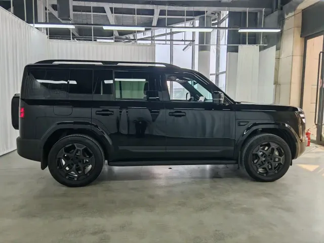 BYD FangChengBao Titanium 7 — Фото автомобиля 7