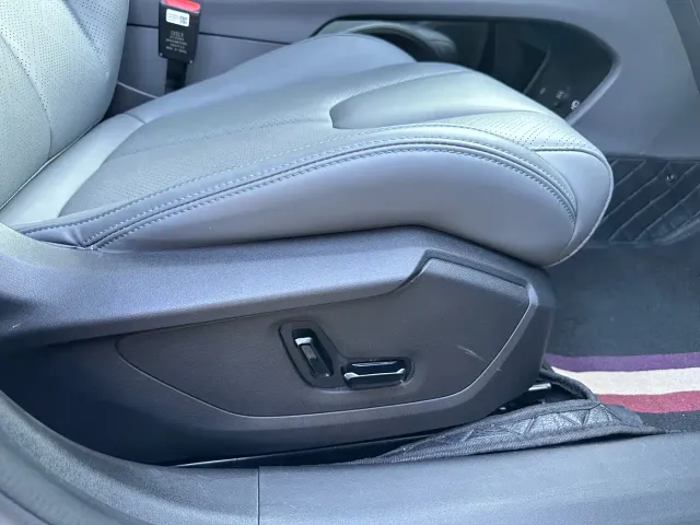 Geely Boyue — Фото автомобиля 23