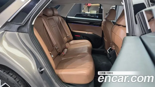 Hyundai Grandeur GN7 — Фото автомобиля 18