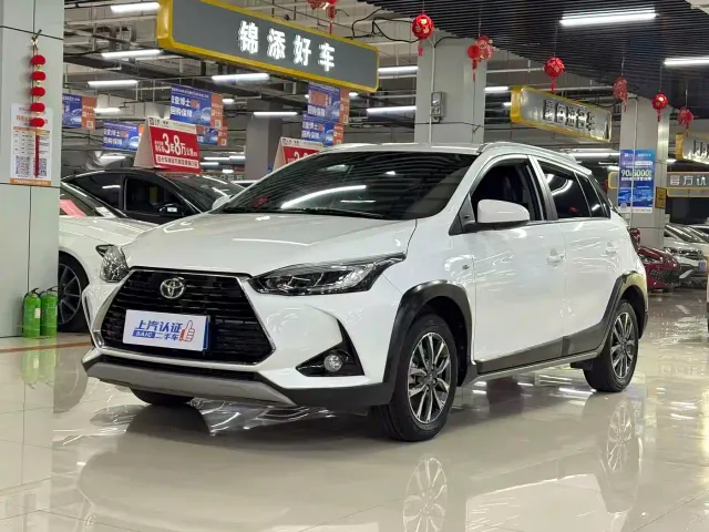 Фотография автомобиля — Toyota YARiS L Zhi Xuan