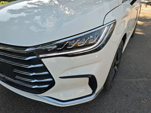BYD Song MAX — Фото автомобиля 18