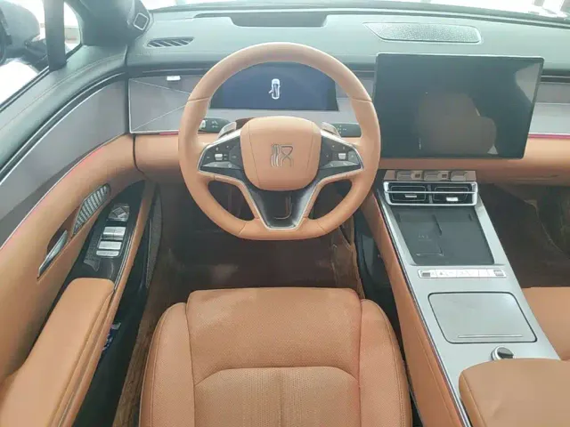 BYD Han L — Фото автомобиля 6