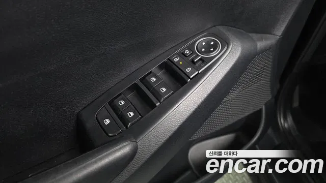 Kia Seltos — Фото автомобиля 28