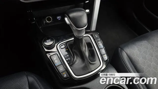 Kia Seltos — Фото автомобиля 9