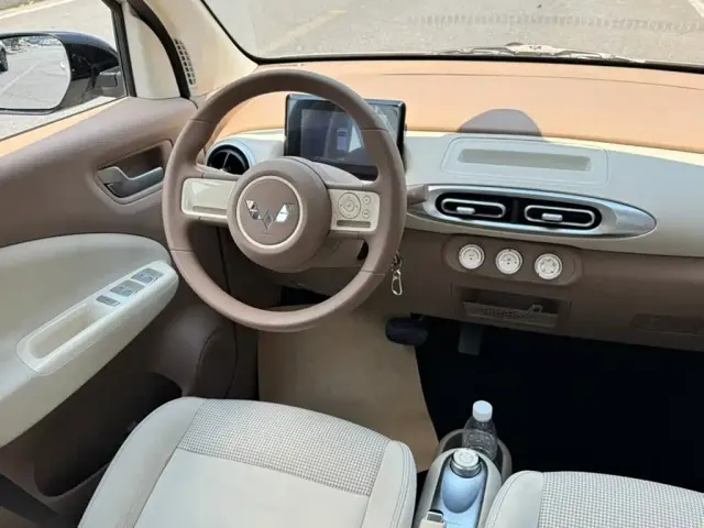Wuling Hongguang Mini EV — Фото автомобиля 7