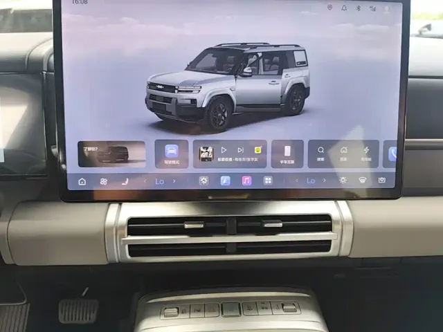 BYD FangChengBao Titanium 7 — Фото автомобиля 12