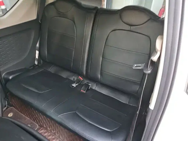 Wuling Hongguang Mini EV — Фото автомобиля 16