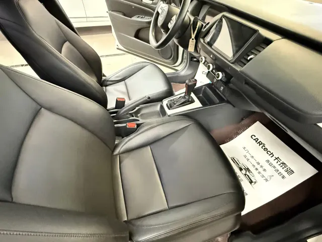 Honda Fit — Фото автомобиля 9