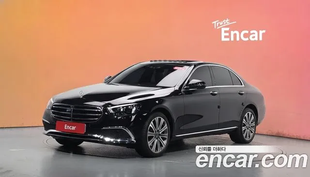 Фотография автомобиля — Mercedes-Benz E-Class W213
