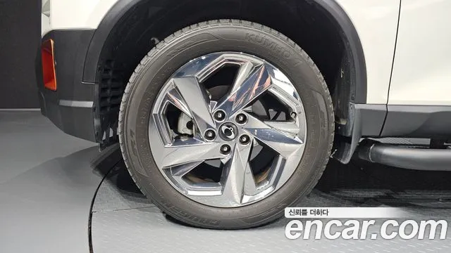KG_Mobility_Ssangyong Rexton Новый Rexton Sport Дизель 2.2 4WD — Фото автомобиля 5