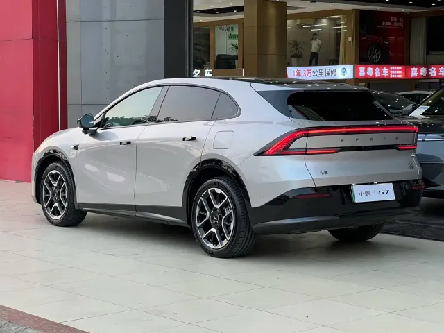 Xpeng G7 — Фото автомобиля 5